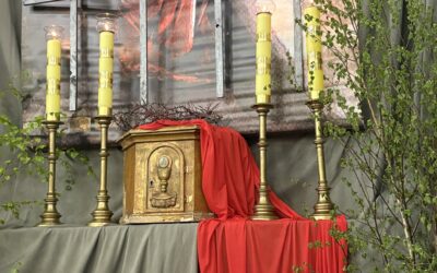 Adoracja w Wielki Piątek